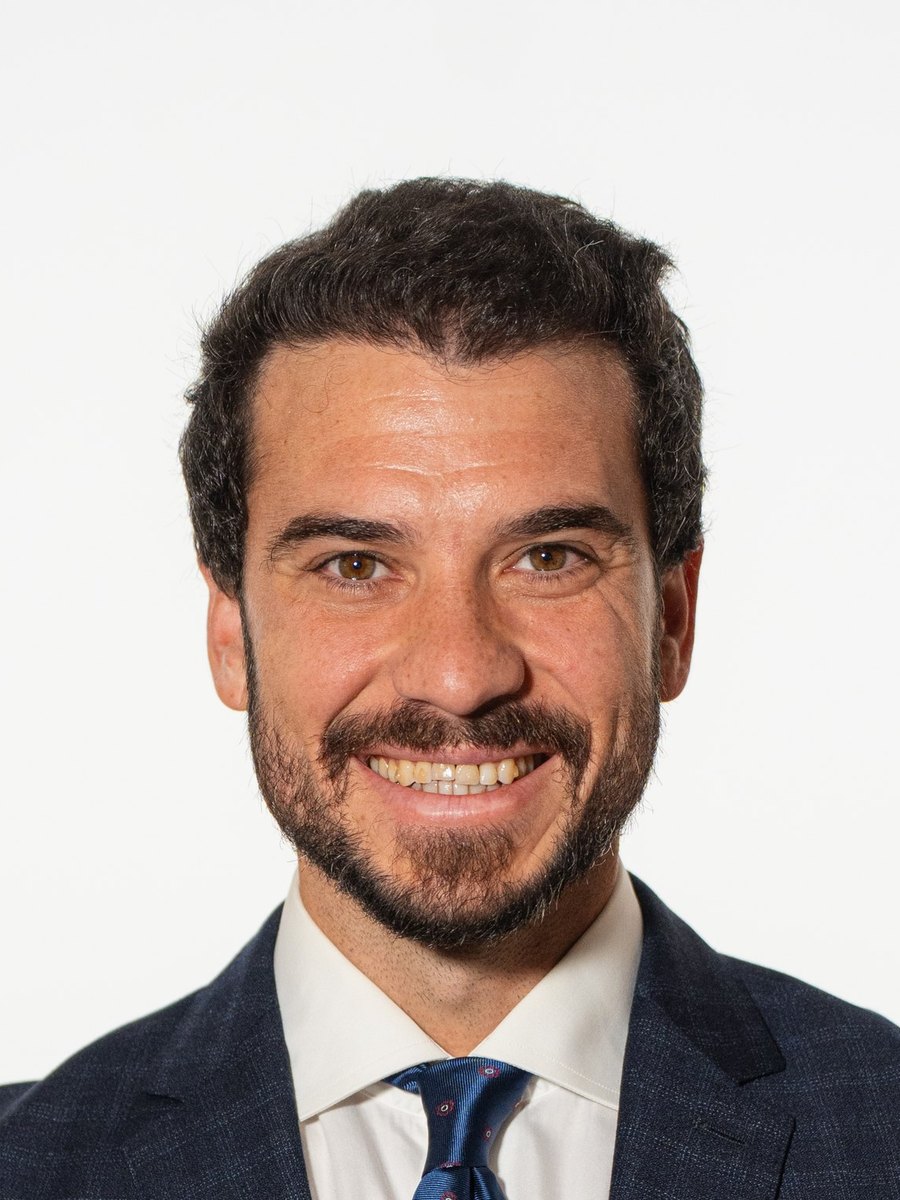 Dr. David Sevilla López, coordinador del Máster de Implantología MiD-UMA